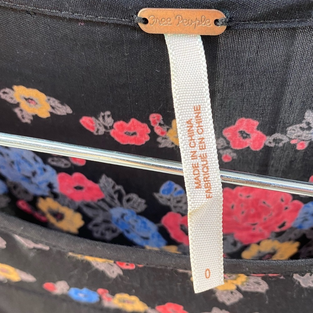 Free People Age of Aquarius floral peasant dress 0 - Picture 7 of 11